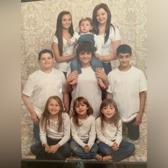 Meet your Posher, Sheila - Picture 2 of 14